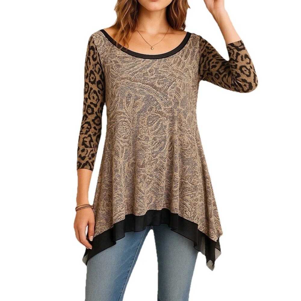 From the Heart‎ Tunic Top MediumLace Animal Print Boho Asymmetrical Hem Blouse